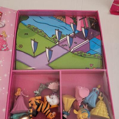 Lot 49: New Barbie Kite, Disney Princess Book with Activities, Precious Moments Prayer Bear and Disney Jump Rope 