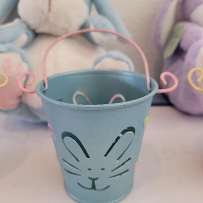Lot 55: New (2) Plushie Bunnies and 4 Cutout Bunny Metal Deco Containers 