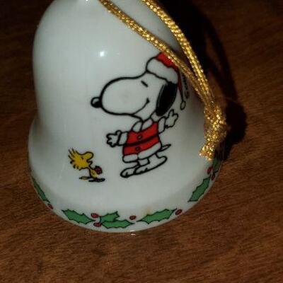 Vintage Peanuts Snoopy Bell 1975