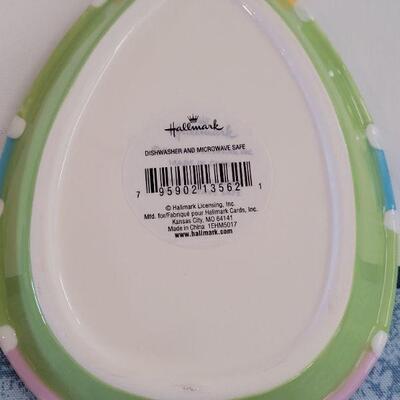 Lot 70: New (6) Easter Egg Plates and (1) Round Bunny Plate 