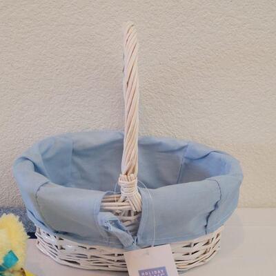 Lot 71: New Small Easter Basket with Mini Plushies and Ty Beanie Bear in Bunny Costumes