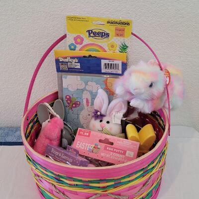 Lot 83: New Easter Basket with Ty Beanie Bunny, Peeps Gifts, Rings & Earrings, Bunny Coin Purse, Lip Gloss and other Gifts