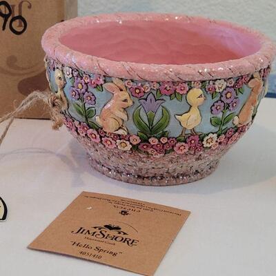 Lot 89: New Jim Shores "Hello Spring " Bowl & (2) Kitty Eggs