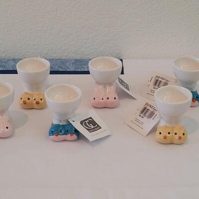 Lot 92: New Candle or Egg Deco Cups