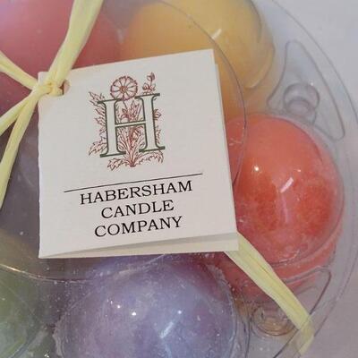 Lot 93: New Habersham Scented Wax Pottery Eggs