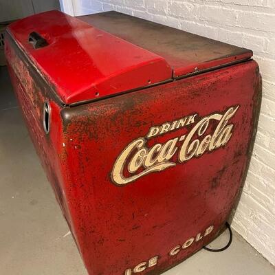 Very rare Original coca-cola chest