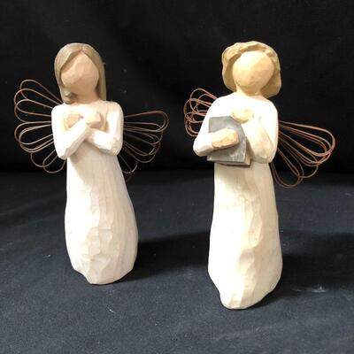 Lot 43 - Willow Tree Angels
