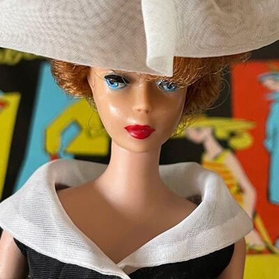 Barbie Vintage Mid Century 1960's Doll w/ Case & Accessories