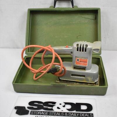 Black and Decker Sander in Green Carrying Case, Used, Works
