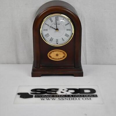 Clock with Music - Used, clock does not appear to work