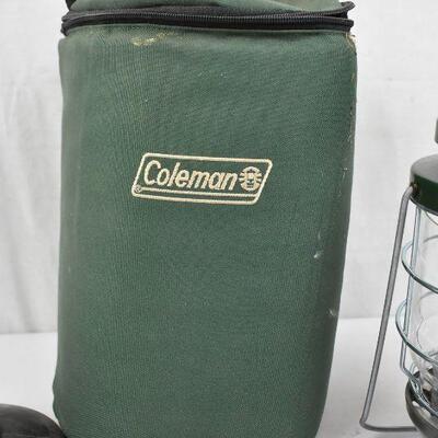 Coleman Lantern w/ Carrying Case