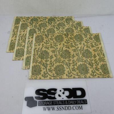 4 pc Bamboo Green Floral Placemats