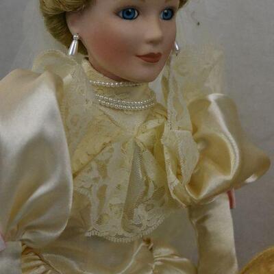3pc Dolls - Bride, Emerald, Baby w/ Stands - New Old Stock
