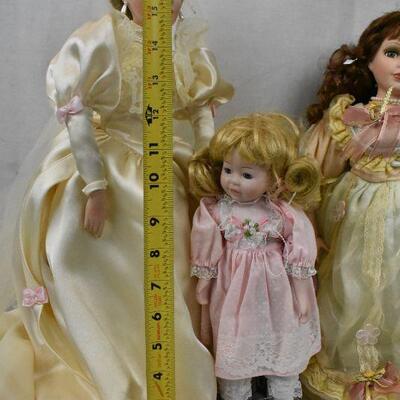 3pc Dolls - Bride, Emerald, Baby w/ Stands - New Old Stock