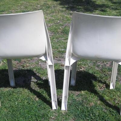 Lot 3 MCM Pair White Plastic Chairs 1960s Italy