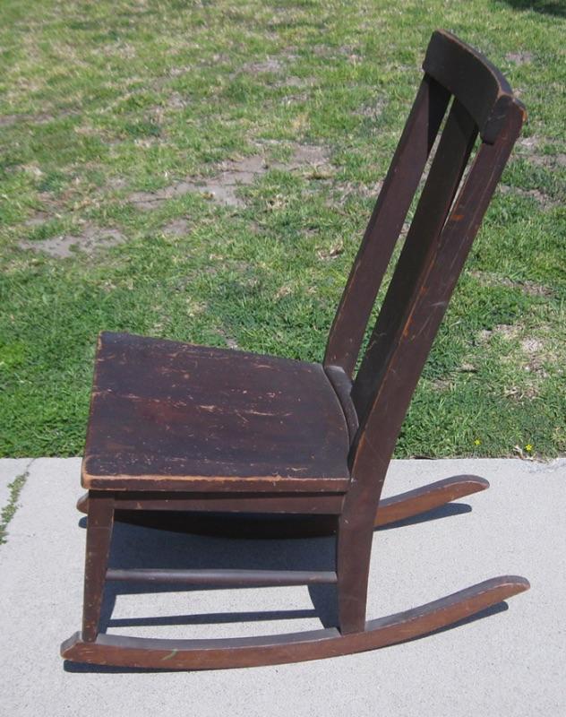 Lot 22 Vintage Rocking Chair Mahogany Finish No Arms | EstateSales.org