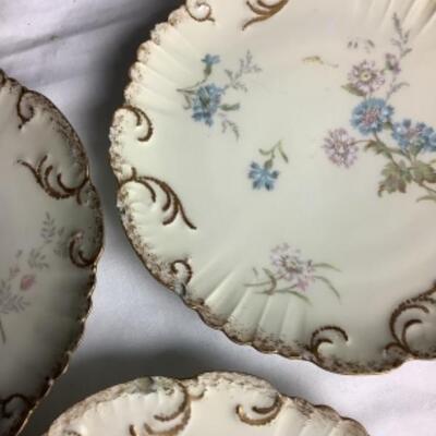 2101 Limoges Decorative Plates and Footed Bowl