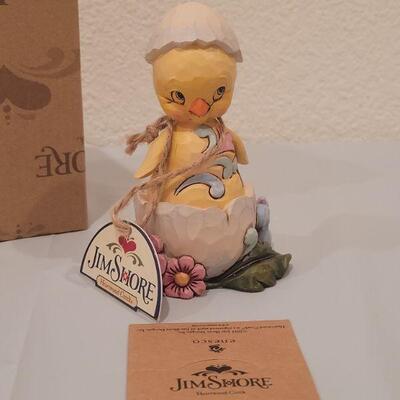 Lot 120: New Jim Shores "A Crack Up"  Chick