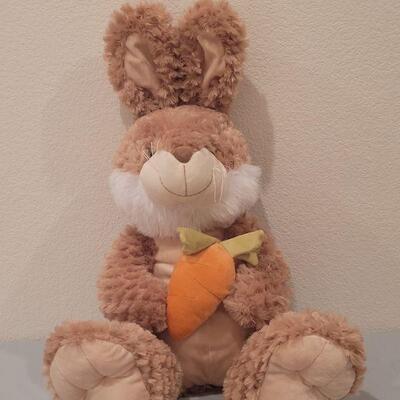 Lot 121: Ganz Large Bunny