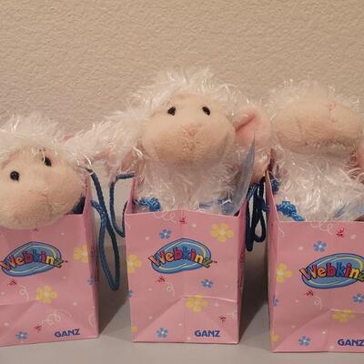 Lot 122: (6) Small Ganz Webkins (3 Bunnies, 3 Lambs)