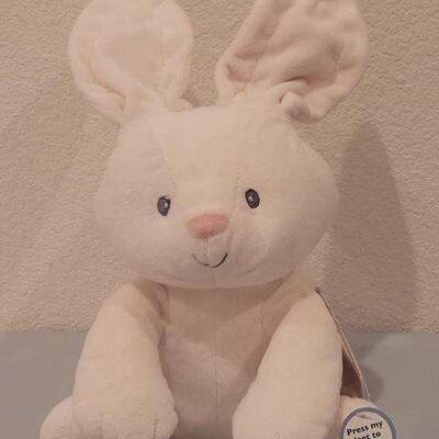 Lot 130: New Flora the Bunny- Plays Peek a Boo & Sings "Do your Ears Hang Low"  