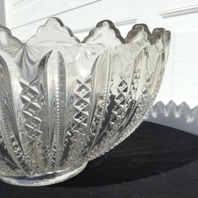Pressed glass deco style large punch bowl 14”w x 7.5h