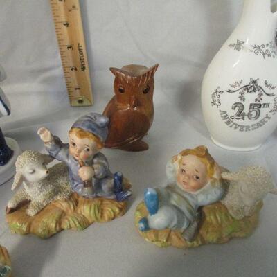 Lot 11 - Collection of Knick Knacks Paddy Whacks
