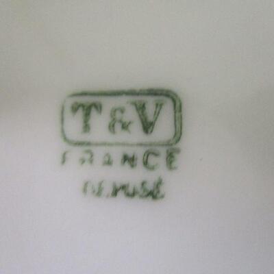 Lot 15 - Vintage Sevier T & V France Depose Dish
