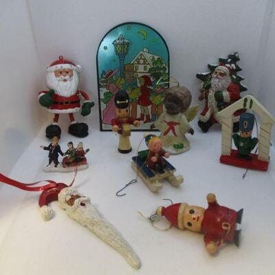 Lot 53 - Christmas Ornaments