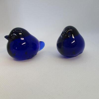 Lot 58 - Two Glass Bluebirds