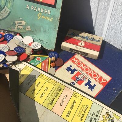 Large mixed vintage and Rare board game lot with monopoly