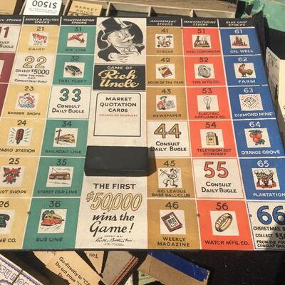 Large mixed vintage and Rare board game lot with monopoly