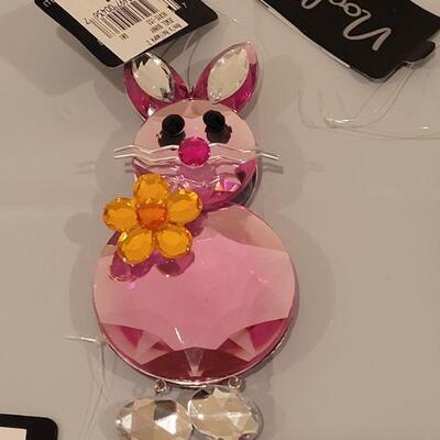 Lot 142: New Hallmark Jeweled Easter Ornaments 