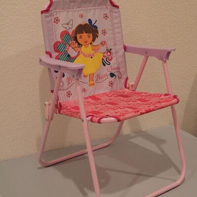 Lot 145: New Dora the Explorer Folding Chairs