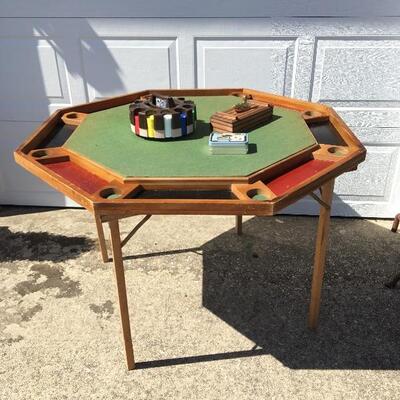 Vintage folding poker table with accessories 46 x 46 x 31â€œh