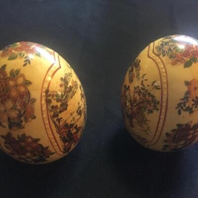 Pair Porcelain Asian eggs decorative  6â€
