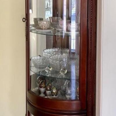 Mahogany Corner Curio Cabinet with Rounded Glass