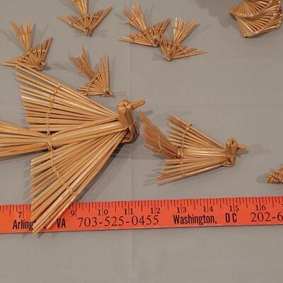 Lot 160: Vintage Straw Birds and Twists