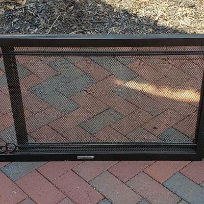 Frontgate Adjustable Fireplace Screen
