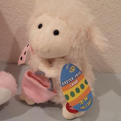 Lot 173: New Animated Easter Bunnies and Lamb