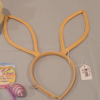 Lot 178: New Felt Easter Basket, Bunny Ears Headband,  Zip a long Duck, Lamb Purse Easter Egg Ponytail Holders, Stickers, Lip Gloss and...