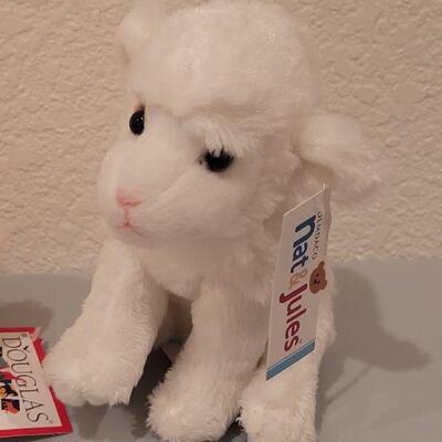 Lot 186: New Nate & Jules Lamb & Bunny and a Douglas Chick (small Plushies)