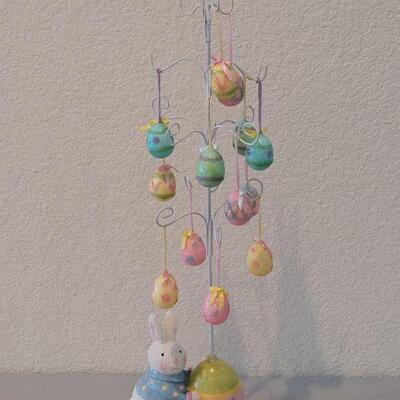 Lot 209: New Easter Tree