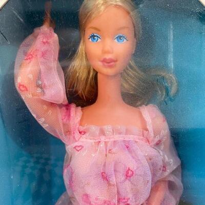 Mattel 1978 KISSING BARBIE Doll NEW In BOX YD#27-0002