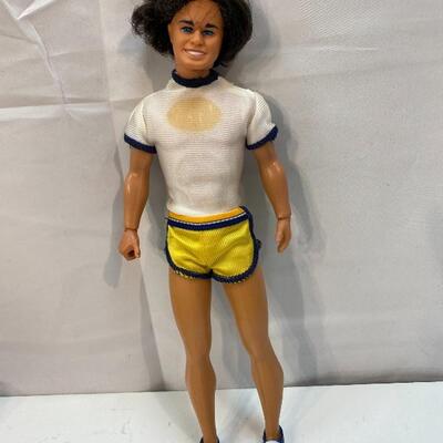 Mattel 1979 SPORT & SHAVE Ken Doll with Accessories and Box YD#27-0003