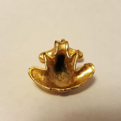 Gold Washed Frog Pendant for Necklace