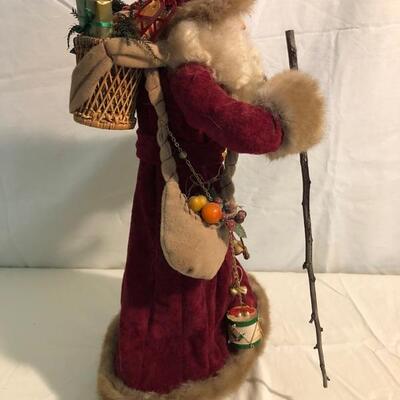 Classic St. Nicholas with fur trim and present basket