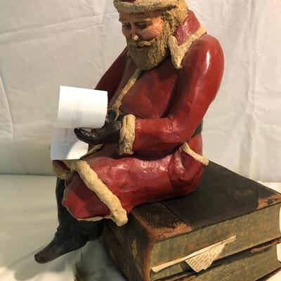 Mantle Santa Reading His List