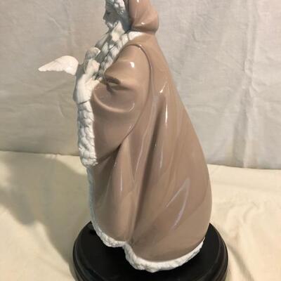 Lladro Santa with Doves