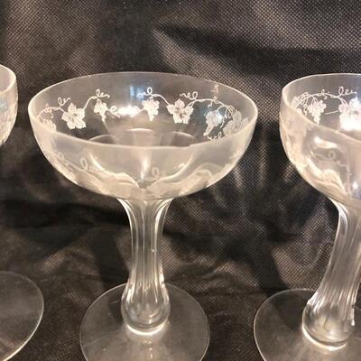 5 Vintage Champaign Glasses